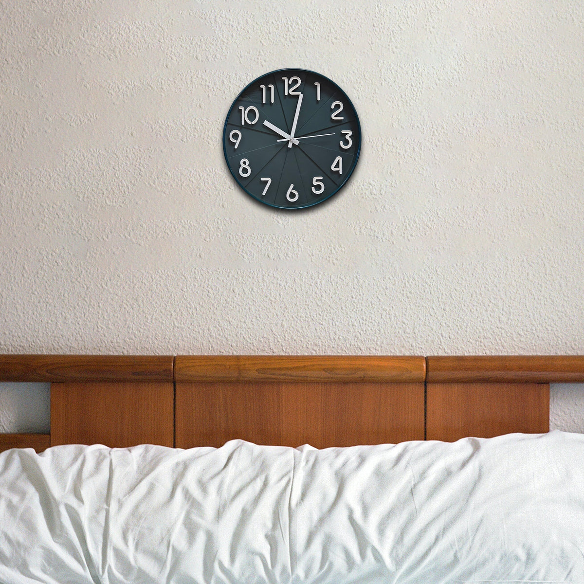 Round Creative Silent Wall Clock - 3 Colour Options