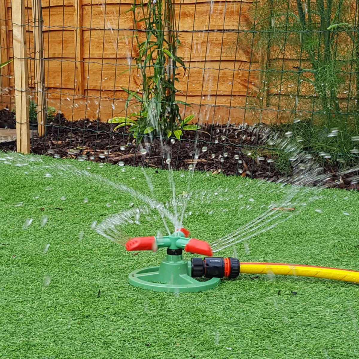 3-Arm Rotating Garden Sprinkler