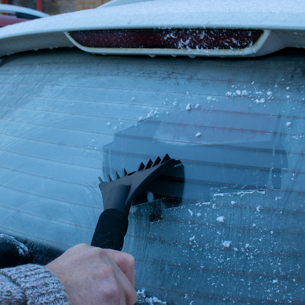 Premium Ice Scraper & Snow Brush - 2-in-1
