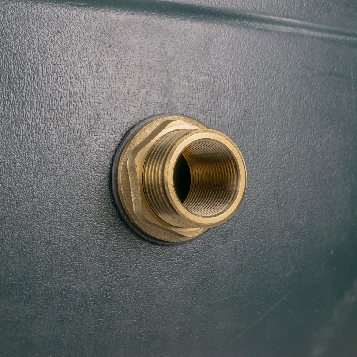 Brass Water Butt Tank Adapter - 1" BSPM to 3/4" BSPF