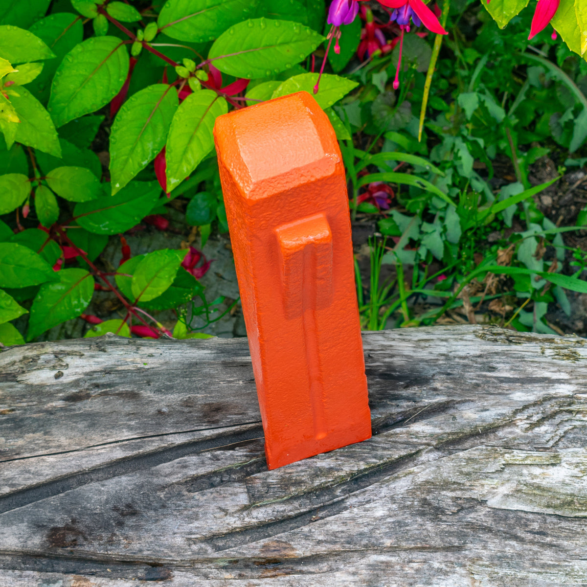 Red Spiked Steel Log Splitting Wedge - 2.3kg