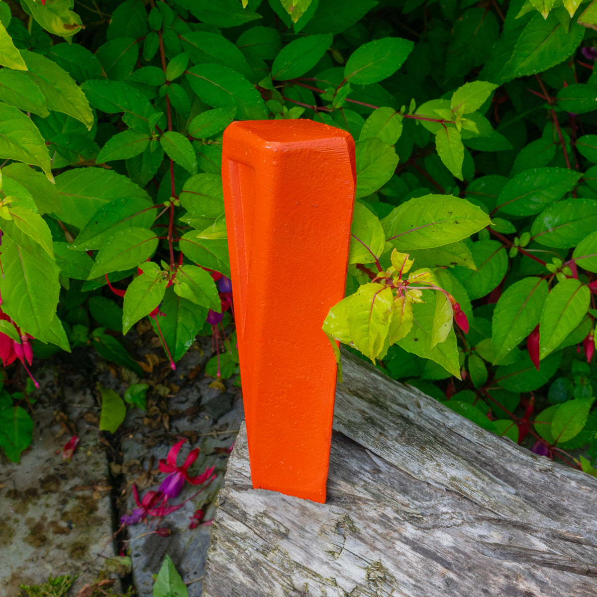 Red Twisted Steel Log Splitting Wedge - 2kg