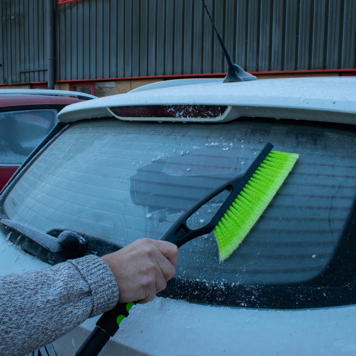 Premium Ice Scraper & Snow Brush - 2-in-1