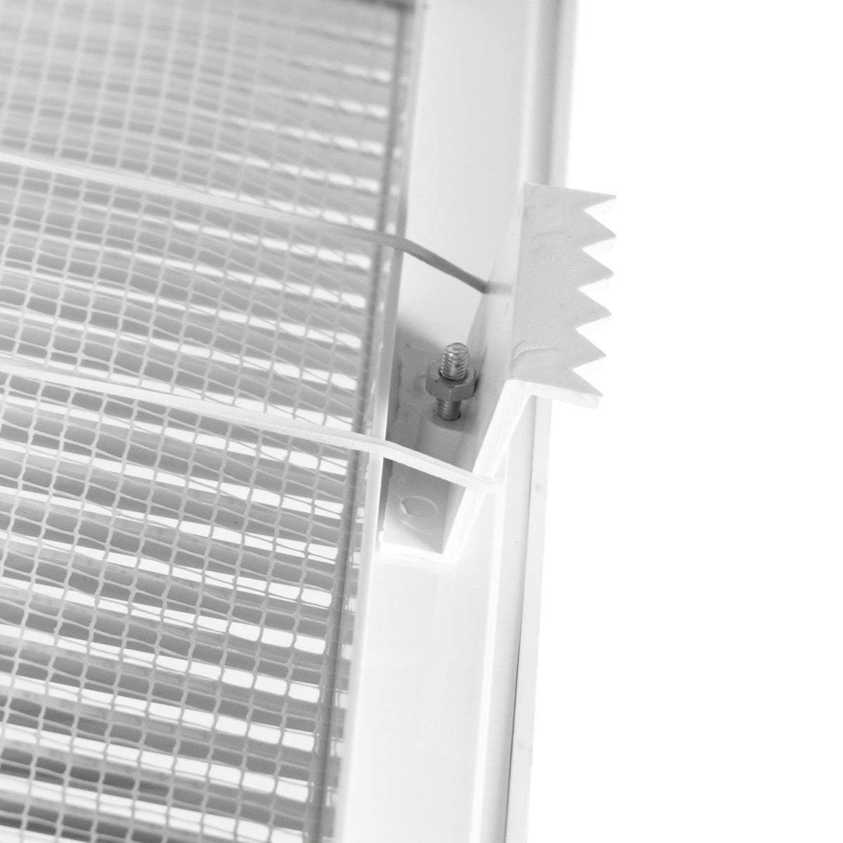 White Duo Smart Vent with Fly Mesh - 140mm x 210mm
